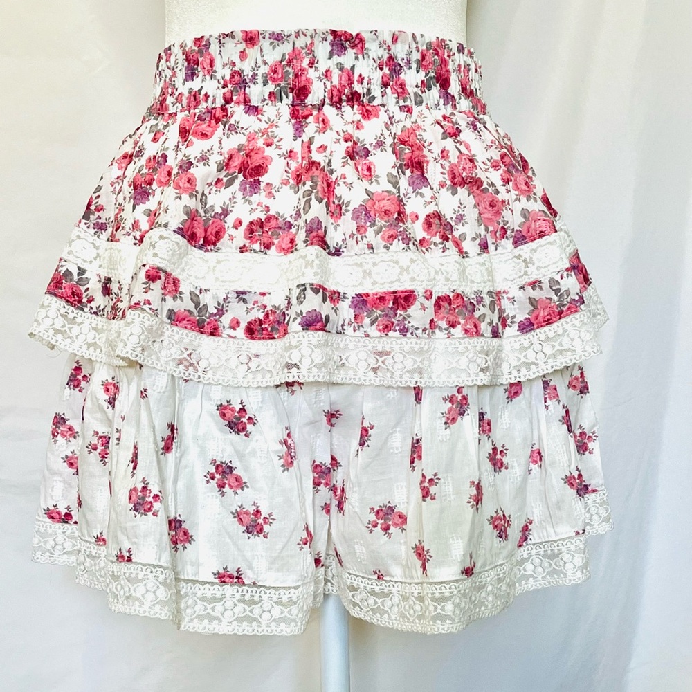 Altar'd State NWT Ruffled Lace Floral Skort Size Large - Picture 3 of 12
